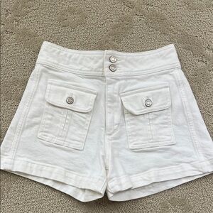The Gap White front pocket button front short